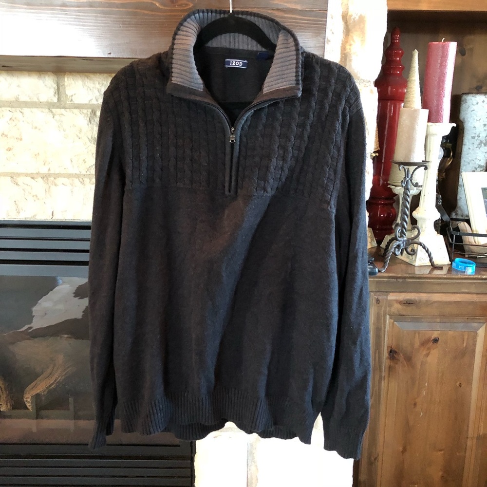 Men’s IZOD Cableknit half zip sweater